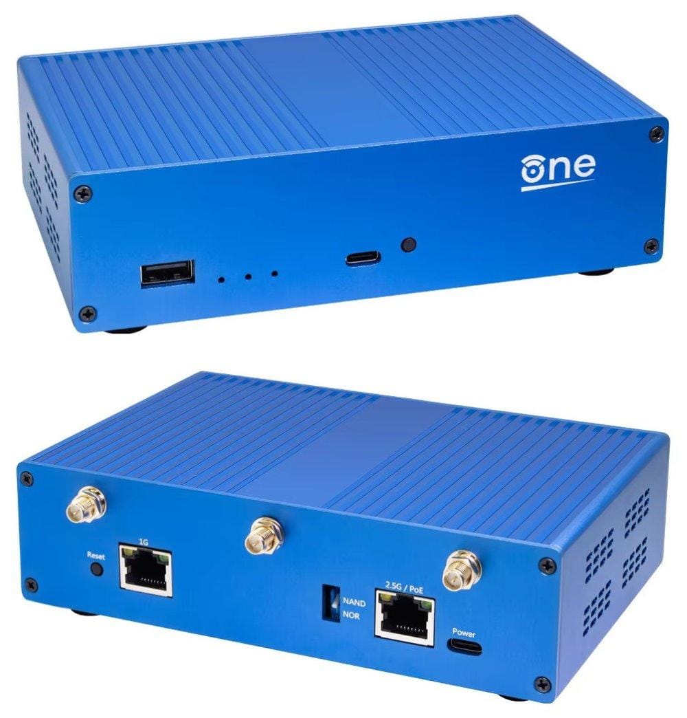 OpenWrt One case - front and back